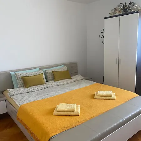 Spacious And Private 1 Bedroom Апартаменты Подгорица